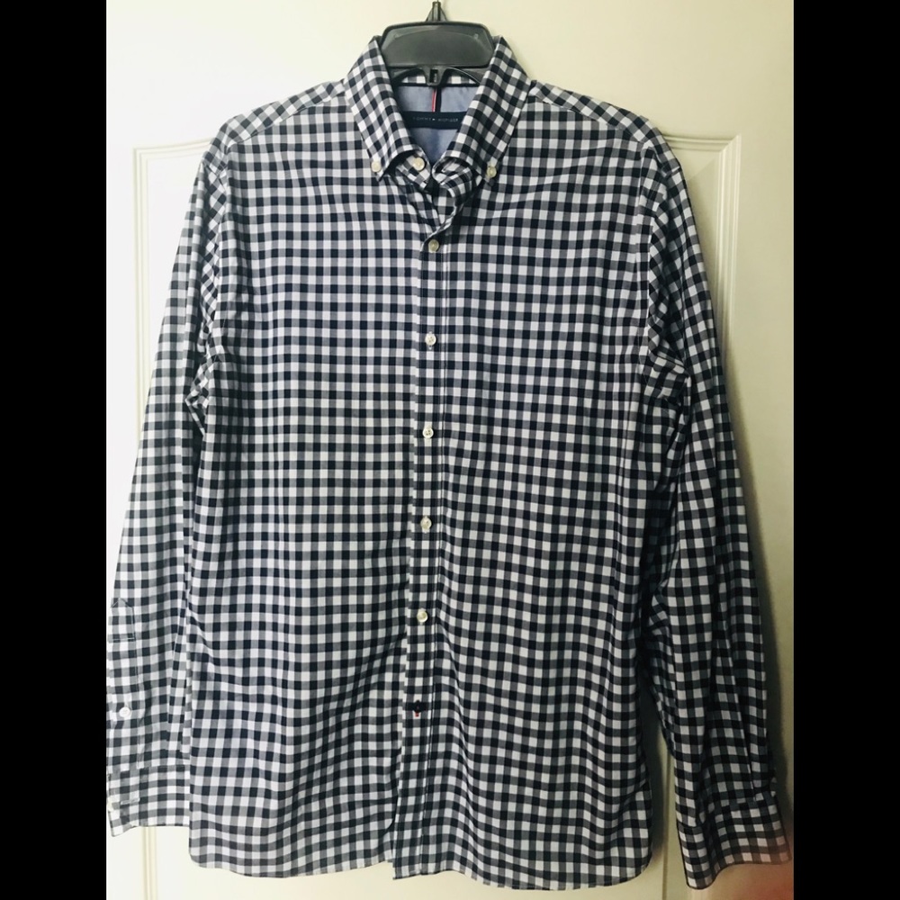 💥Tommy Hilfiger button down casual shirt